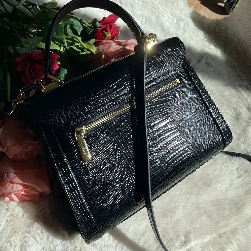 ♥️ Elegant Black L’Festin Mini Kelly Handbag, black leather with gold hardware - Picture 5 of 13